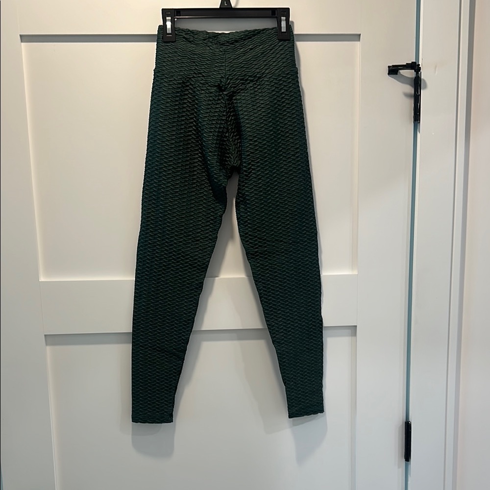 Booty by Brabants Textured Green Leggings
